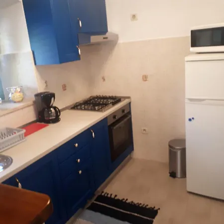 Apartment With A Parking Space Kastelir, Istria - Sredisnja Istra - 17528